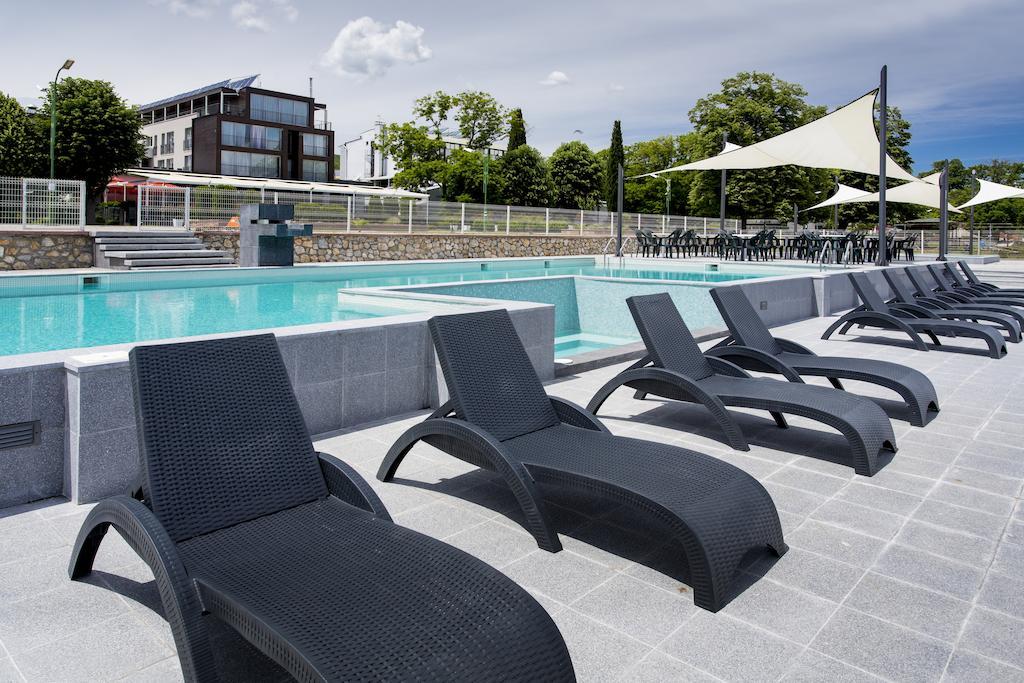 Romantique Dojran Hotel Bagian luar foto
