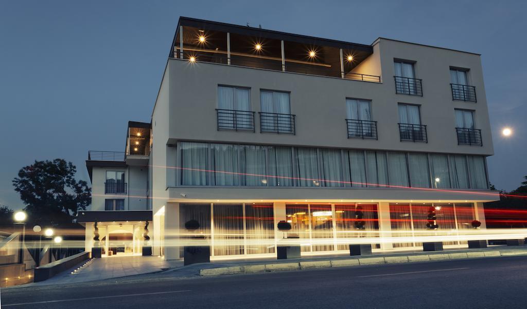 Romantique Dojran Hotel Bagian luar foto