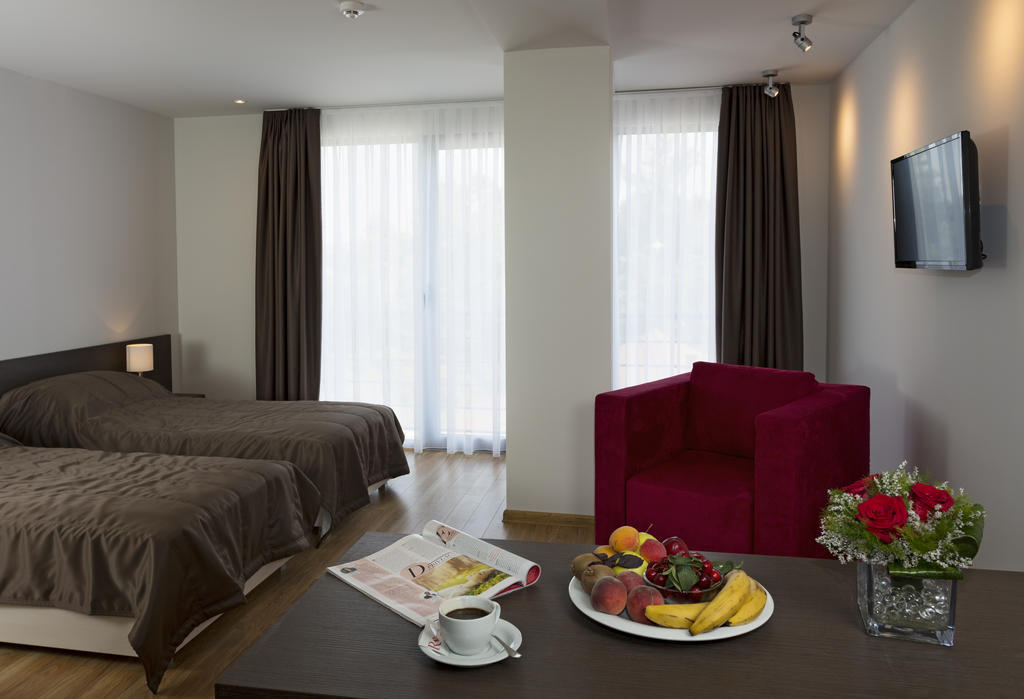 Romantique Dojran Hotel Bagian luar foto